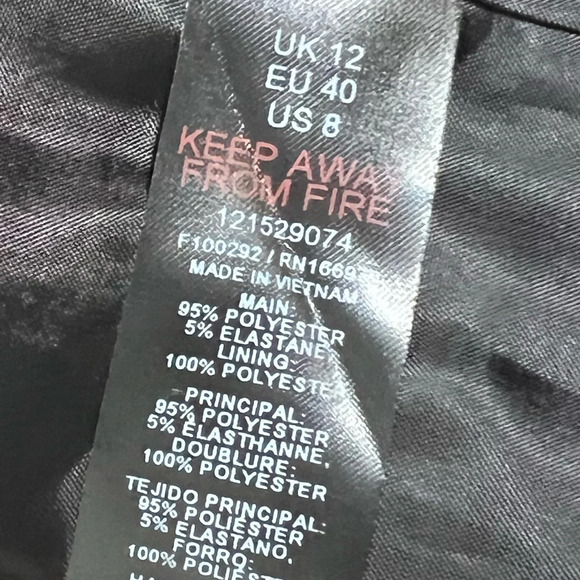 TopShop Oversize Black Men’s Style 3 Button Blazer Asymmetrical Button Cuff - Picture 5 of 5